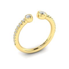 Graduating Diamond Open Ring
