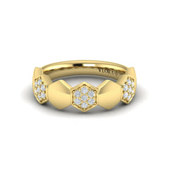 Alternating Diamond Cluster Honeycomb Ring